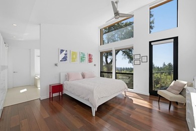 Located in the Las Cumbres community of Los Gatos, this - photo 18