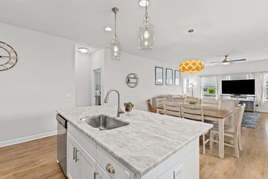 Single-story 3-bedroom home with pond views, paid-off solar - photo 22
