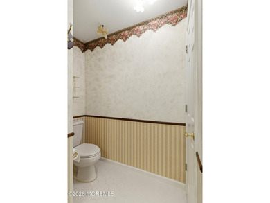 Welcome to the desirable Lake Ridge community! This spacious - photo 22