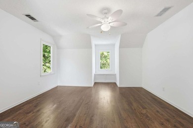 Welcome to paradise in the heart of North Hall! This exceptional - photo 27