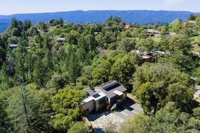 Located in the Las Cumbres community of Los Gatos, this - photo 28