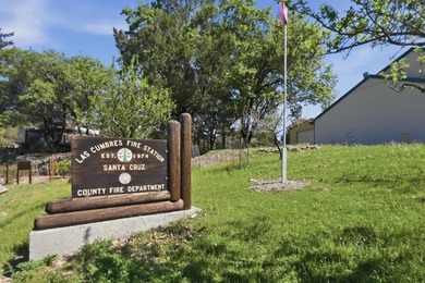 Located in the Las Cumbres community of Los Gatos, this - photo 34