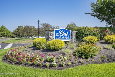 Welcome to the desirable Lake Ridge community! This spacious - photo 35
