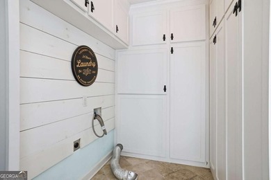 Welcome to paradise in the heart of North Hall! This exceptional - photo 36