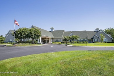 Welcome to the desirable Lake Ridge community! This spacious - photo 37