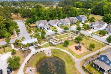 Single-story 3-bedroom home with pond views, paid-off solar - photo 45