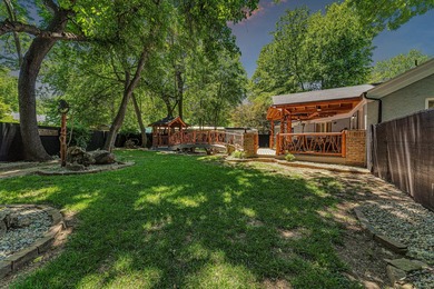 Offered for the first time since it was built in 1952, this one - photo 4
