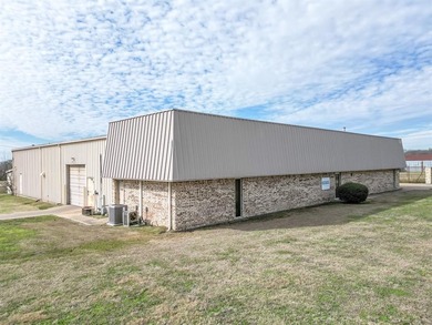Old Lake Commercial For Sale in Ennis Texas