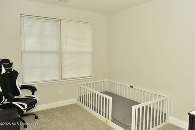 This beautiful 3 Bedroom, 2 Bath home offers the perfect blend - photo 12