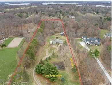 Rare 4-Acre Estate Opportunity - Upper Straits Lake Lifestyle - photo 9