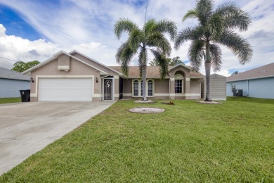 Lake Home For Sale in Port Saint Lucie, Florida