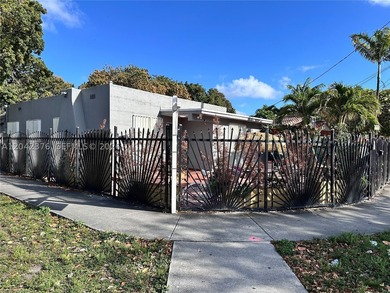 The property has 7-bed, 3-bath single family home in the vibrant - photo 29