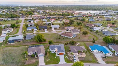 Welcome to your piece of paradise in the highly sought after - photo 4