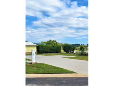 (private lake, pond, creek ) Lot For Sale in Foley Alabama