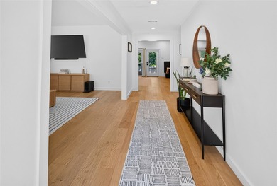 Additional listing photo 3