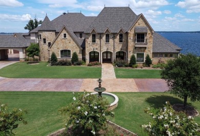 Lake Home For Sale in Chandler, Texas