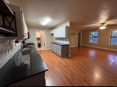 Double the Charm, Double the Opportunity! Welcome to 681/683 - photo 4