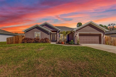 Welcome to this stunning 2024-built home offering 4 bedrooms, 3 - photo 1