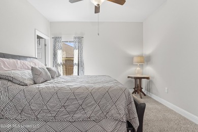 Beautiful 5-year-old Kingston floor plan by D.R. Horton - photo 26