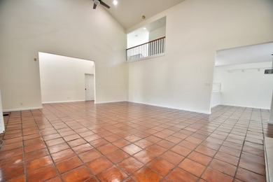 Enjoy breathtaking views, just steps from the Riverhill Country - photo 10