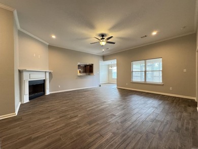 Discover this inviting, low-maintenance brick home in Hamilton - photo 4