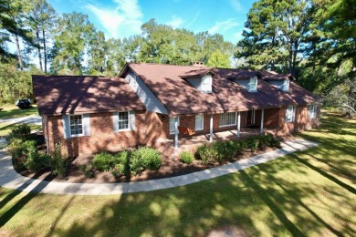 Lake Home For Sale in Eufaula, Alabama