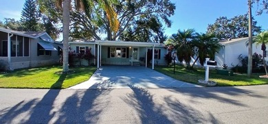 Lake Mariana Home For Sale in Lake Alfred Florida