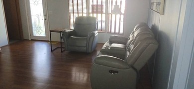 BRING OFFERS! THIS BEAUTIFULLY MAINTAINED 2-BEDROOM, 2-BATHROOM - photo 8