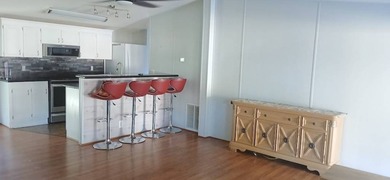 BRING OFFERS! THIS BEAUTIFULLY MAINTAINED 2-BEDROOM, 2-BATHROOM - photo 10