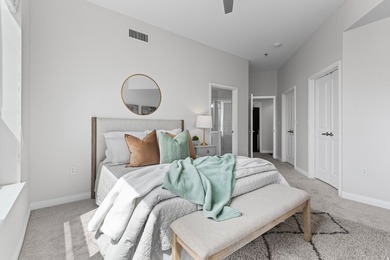 Rarely available corner unit at The Metro! This unique 2 Bed 2 - photo 13