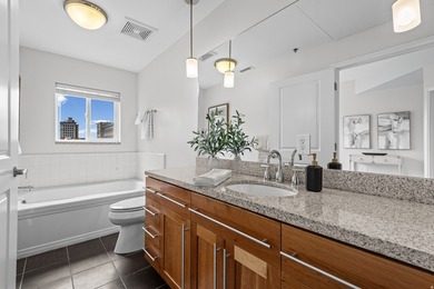 Rarely available corner unit at The Metro! This unique 2 Bed 2 - photo 16