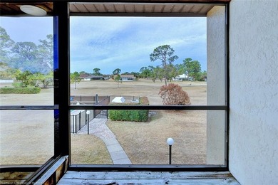 Beautiful, spacious, and cozy fully remodeled townhouse in a - photo 25
