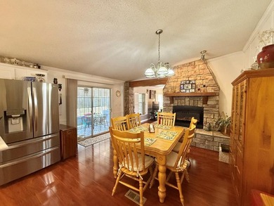 Enjoy the lake lifestyle with this beautifully updated 4-bedroom - photo 26