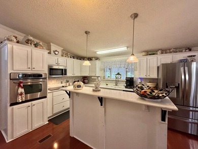 Enjoy the lake lifestyle with this beautifully updated 4-bedroom - photo 31