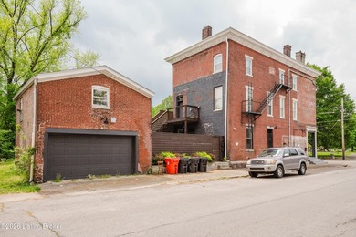 Historic Mixed-Use Corner Asset with 3 residential units, office - photo 4