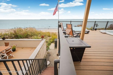Custom wood frame stucco finish house. Home on the beach - photo 47