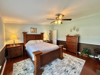 Enjoy the lake lifestyle with this beautifully updated 4-bedroom - photo 52
