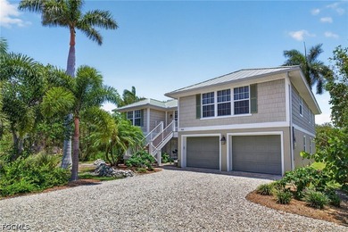 Perfectly positioned within the highly sought-after Gulf Pines - photo 2