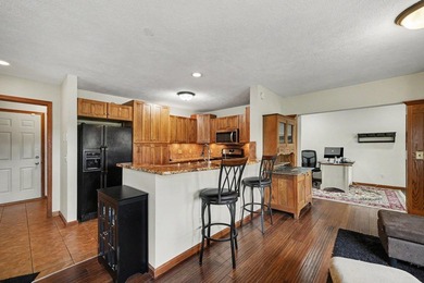 Enjoy picturesque golf course & pond views from this beautiful - photo 4
