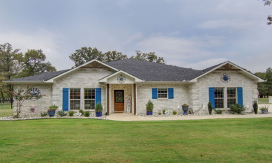 Lake Fork Home For Sale in Yantis Texas