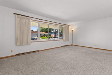 Additional listing photo 4
