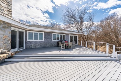 Exceptional soundfront offering combining a beautifully - photo 10