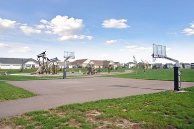 Welcome to this beautifully maintained two-story home offering - photo 48