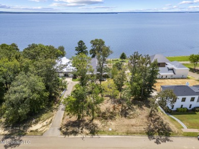 Lake Lot For Sale in Madison, Mississippi