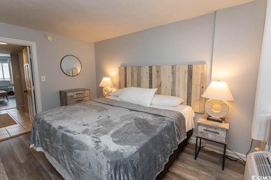 Welcome to this immaculate 1 bedroom/1 bath condo at Bluewater - photo 2