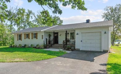 Lake Home Sale Pending in Mechanicville, New York