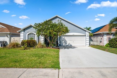 Lake Wellington Home For Sale in Wellington Florida