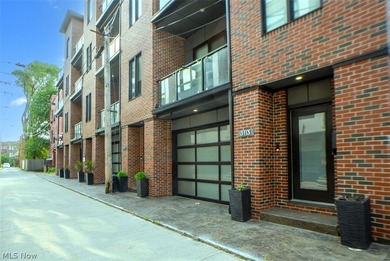 Luxury, Sophistication and Location come to mind first when - photo 3