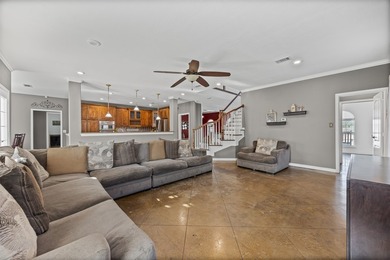 This spacious 5-bedroom, 4-bathroom, and home office offers room - photo 12