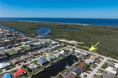 SAILBOAT ACCESS WATERFRONT HOME IN PGI W/LONG CANAL VIEW - Check - photo 4